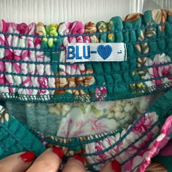 Blu strapless shorts romper size Large - Picture 4 of 4